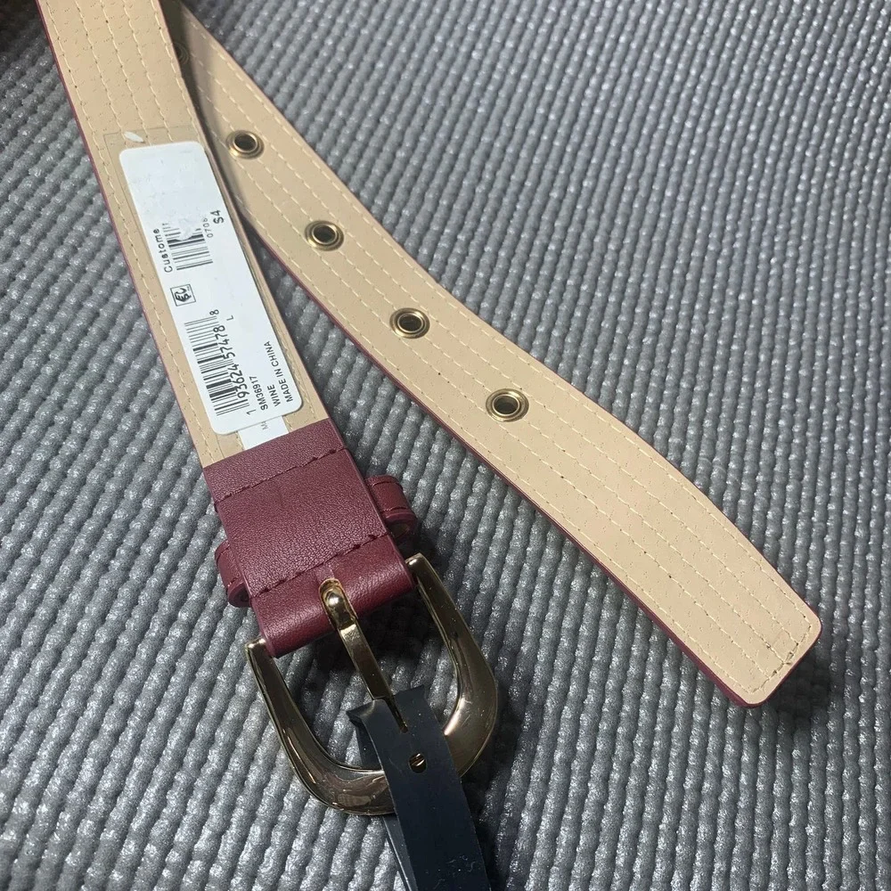 Steve Madden Womens Belts Size Large Wine Red Gold Trapunto Stitch Sleek‎